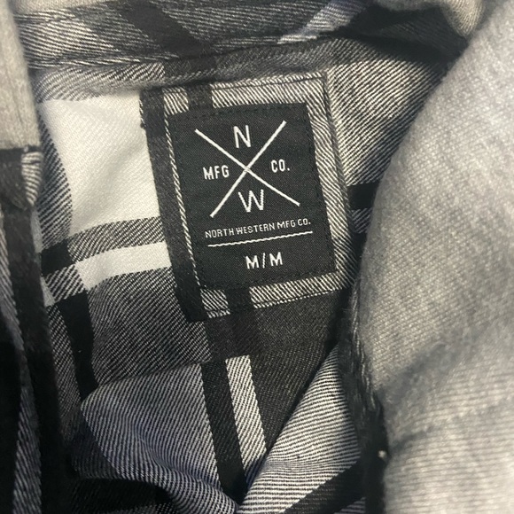 Black and White Hooded Flannel - Picture 2 of 2